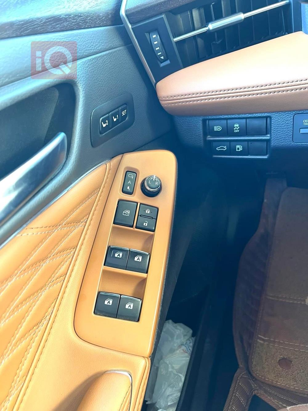 Toyota Avalon